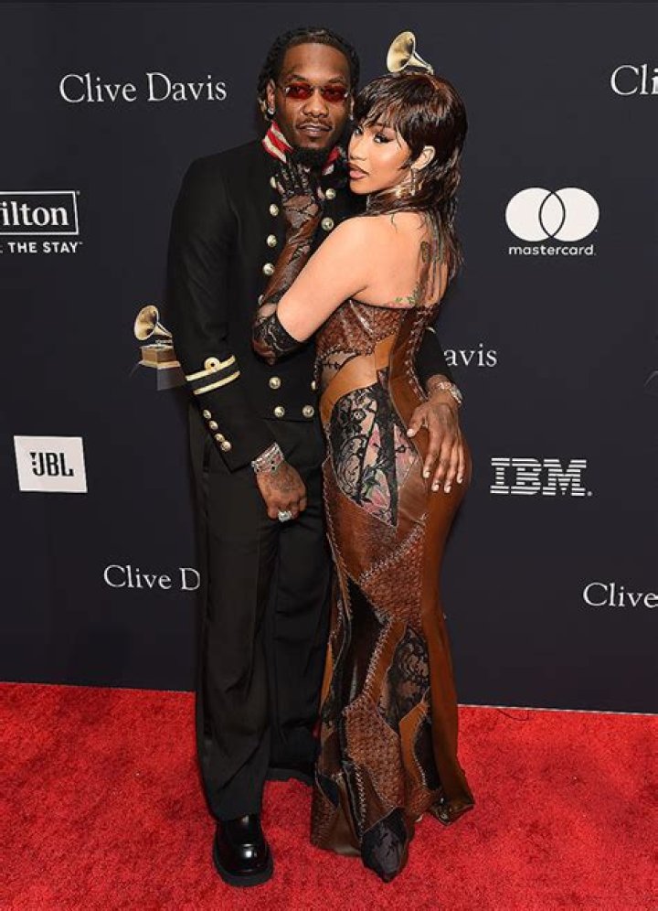 Cardi B & Offset Pack On PDA On Red Carpet Of Clive Davis Party – Hollywood Life