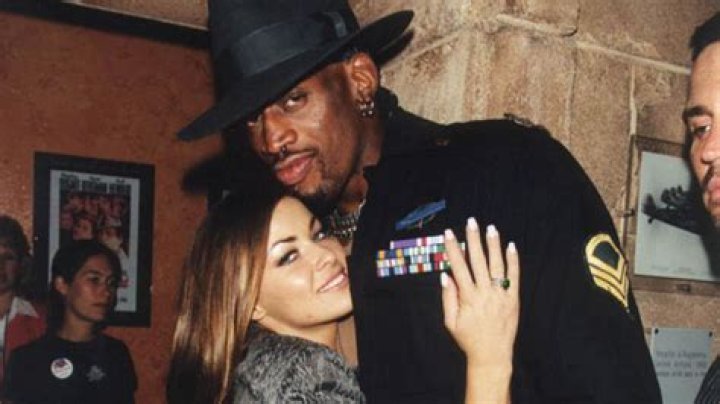 Carmen Electra Reacts To Dennis Rodman Relationship & Marriage On Instagram – Hollywood Life