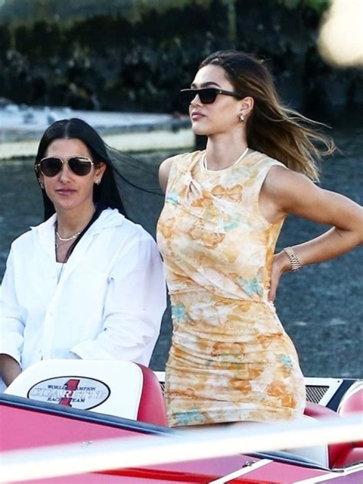 Celebrities Enjoying 2021 Spring Break: Photos – Hollywood Life