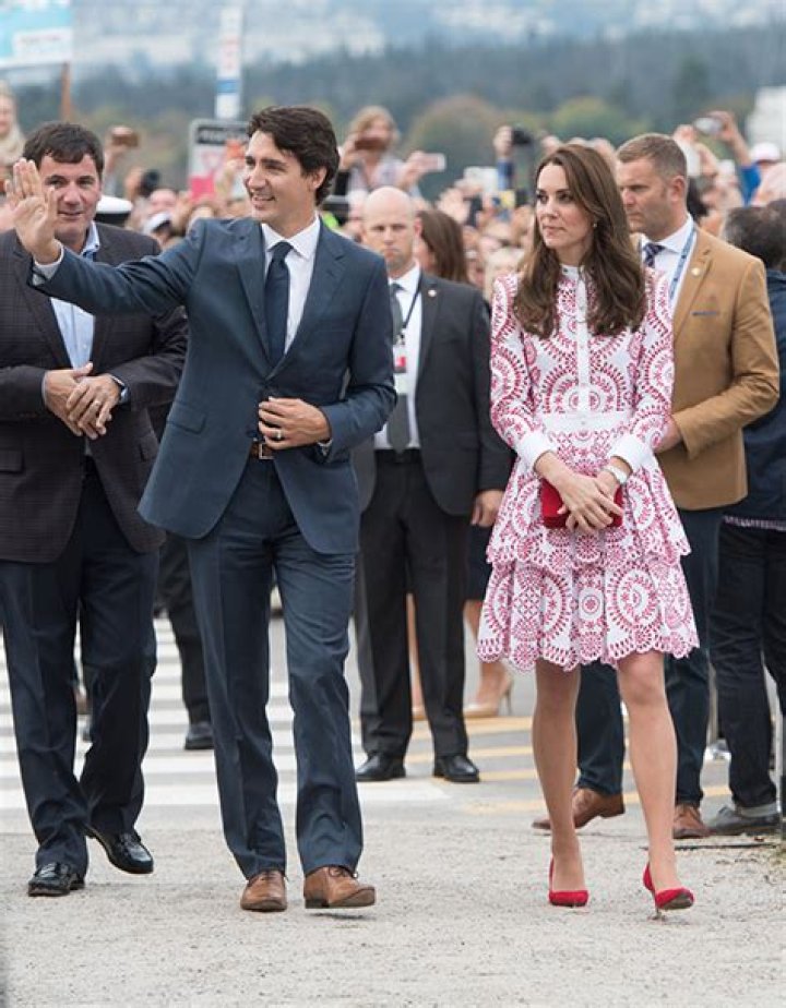 Celebrities Staring At Justin Trudeau — PICS