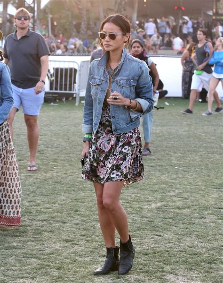 Denim Jackets: Gigi Hadid & More Stars Rocking The Essential Spring Outerwear Trend — See Pics