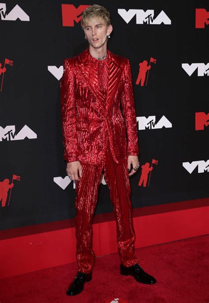 Celebrities Who Skipped the 2023 MTV Video Music Awards – Hollywood Life