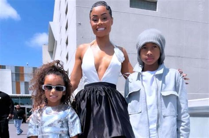 King Cairo, Silas Timberlake, Otis Sudeikis + 25 More Star Kids On July 4th — Pics