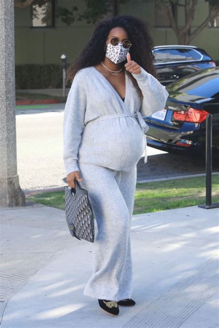 Celebrity Moms Hiding Baby Bumps in Sweats: Photos Of Sophie Turner, Kelly Rowland & More