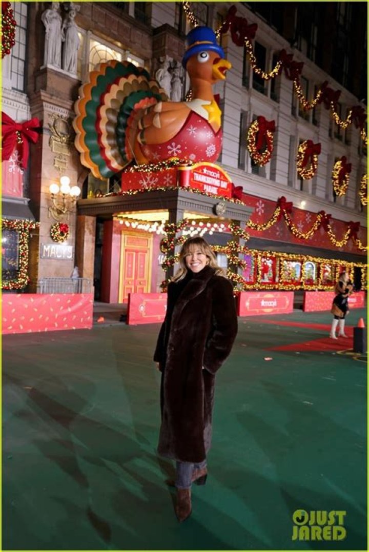 Celebs Celebrate Thanksgiving 2019: See Pics