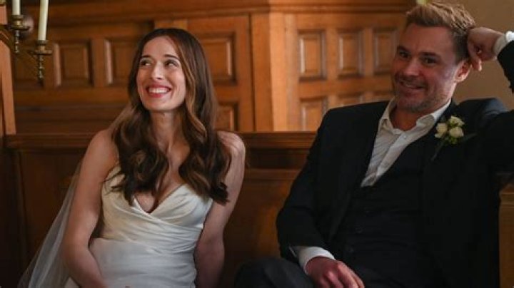 ‘Chicago P.D.’ — Ruzek & Upton Hook Up In Season 6 Episode – Hollywood Life