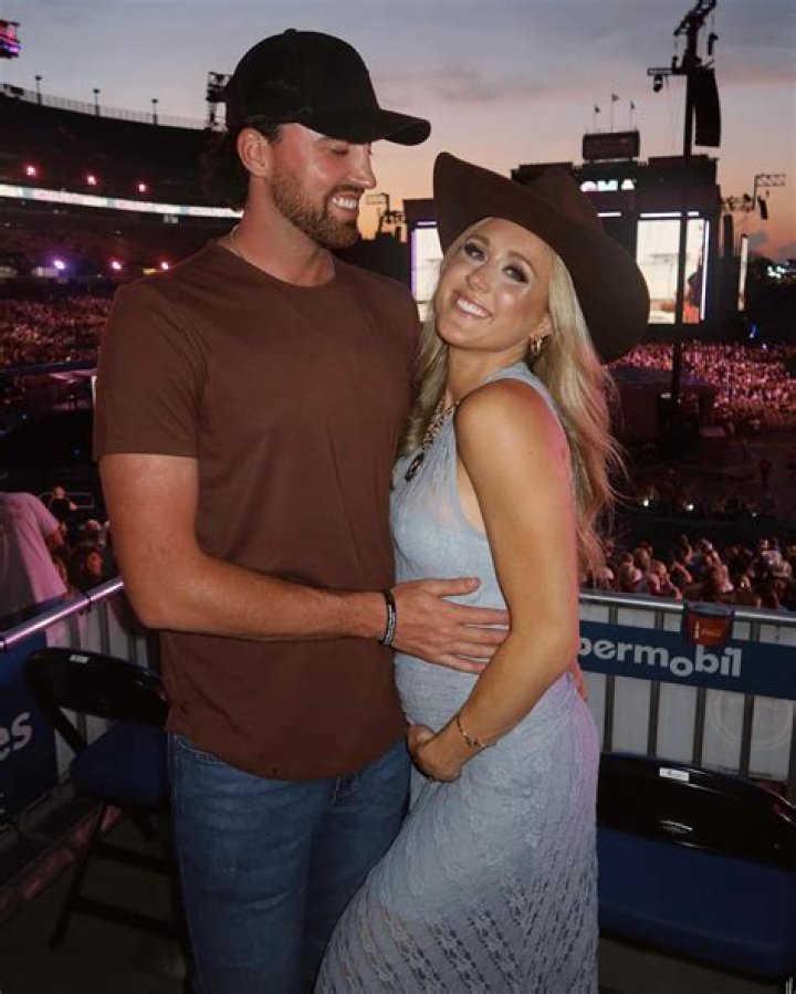 Chip & Joanna Gaines Welcome Baby #5 — A Boy – Hollywood Life