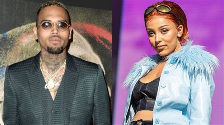 He Asks Where She Is During Tory Lanez’s Video – Hollywood Life
