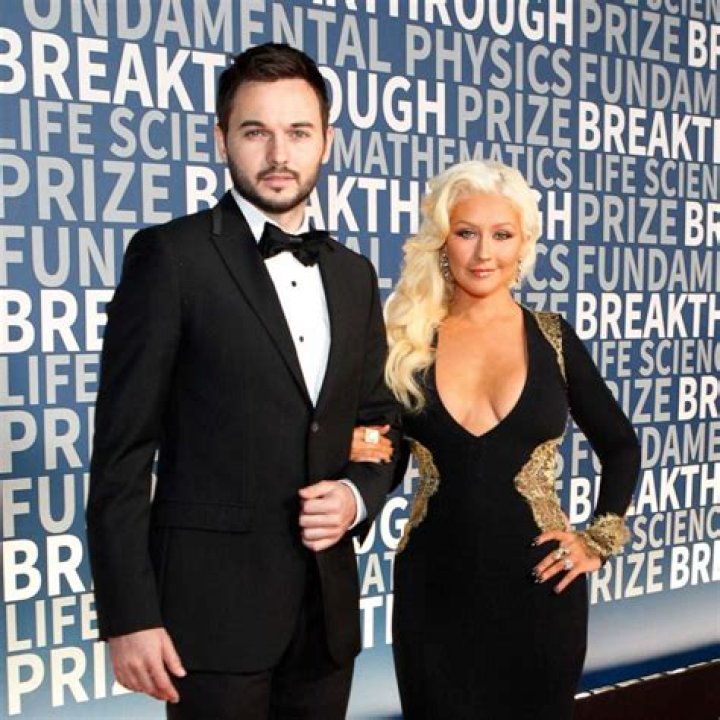 Christina Aguilera & More Celebrate ‘Lady Marmalade’ 20th Anniversary – Hollywood Life