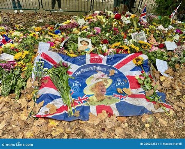 Tyler Perry, Viola Davis & More Stars Mourn The Death Of Cicely Tyson: ‘I’m Devastated’