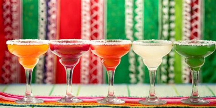 20+ Cinco de Mayo Cocktails To Whip Up For Your At-Home Celebrations