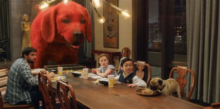 ‘Clifford The Big Red Dog’ Star Details The ’10-Foot’ Puppet On Set – Hollywood Life