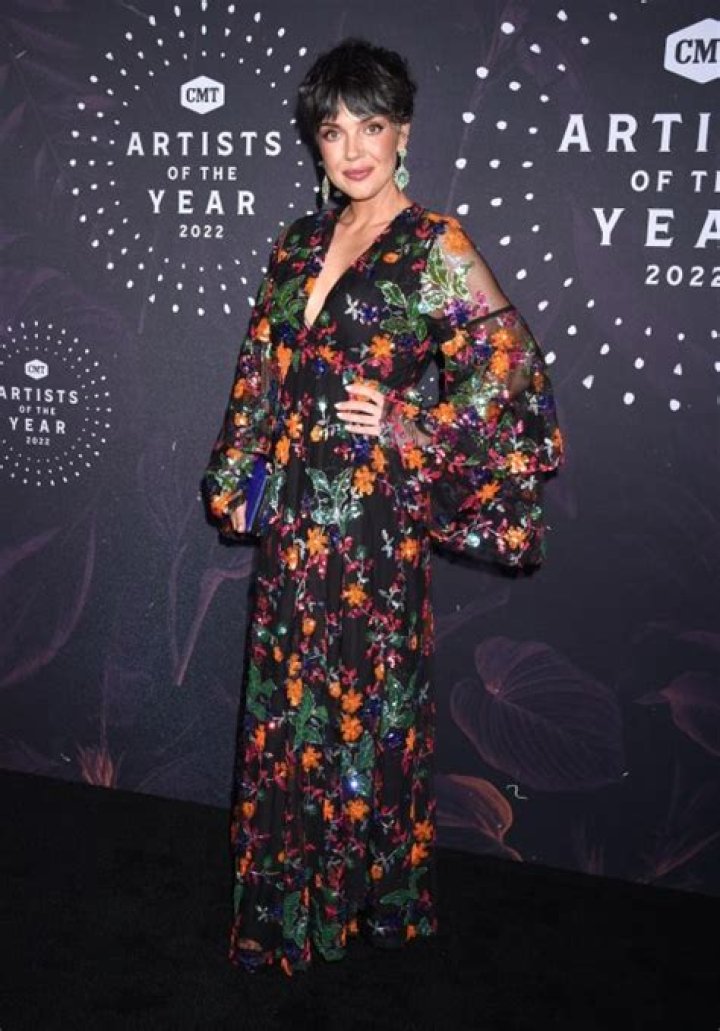 CMT’s Artists Of The Year 2022: Photos – Hollywood Life