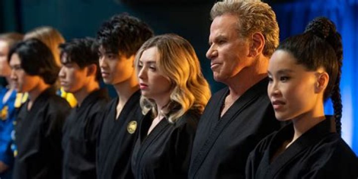 ‘Cobra Kai’ EPs Reflect On Season 2’s ‘Showstopper’ Finale & The Important Return Of Sensei Kreese
