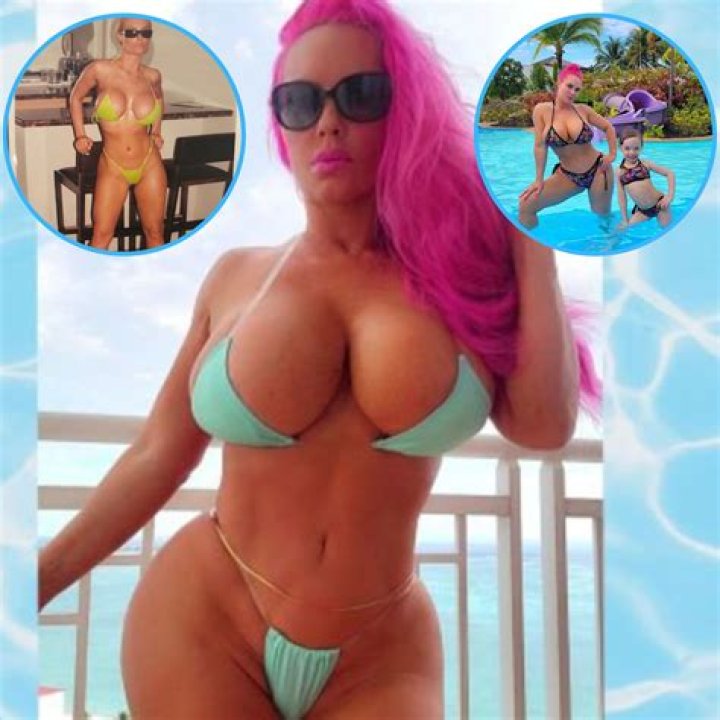Coco Austin Models Pink Bra With No Straps & It Holds Her 40DD Chest – Hollywood Life