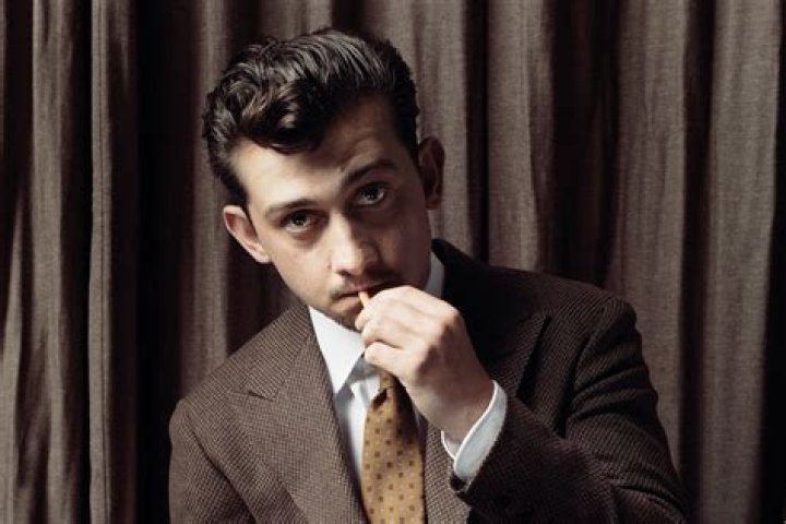 Craig Roberts — Pics