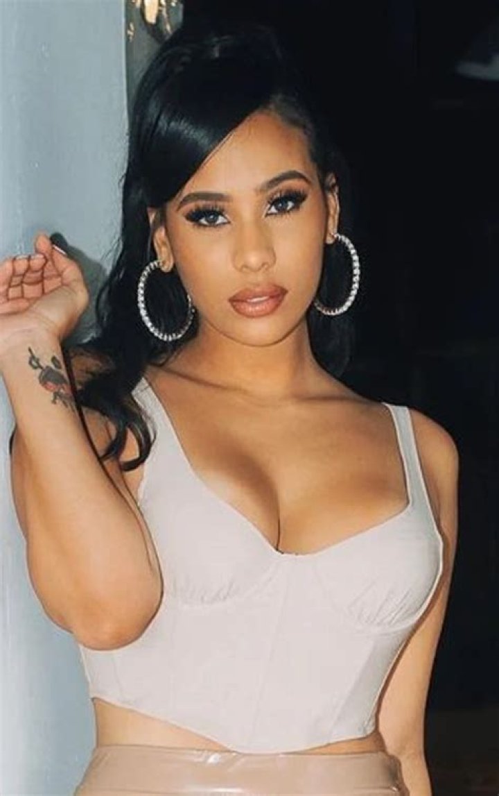 Messages After Joe Budden Split – Calls Out Guys For DMs – Hollywood Life