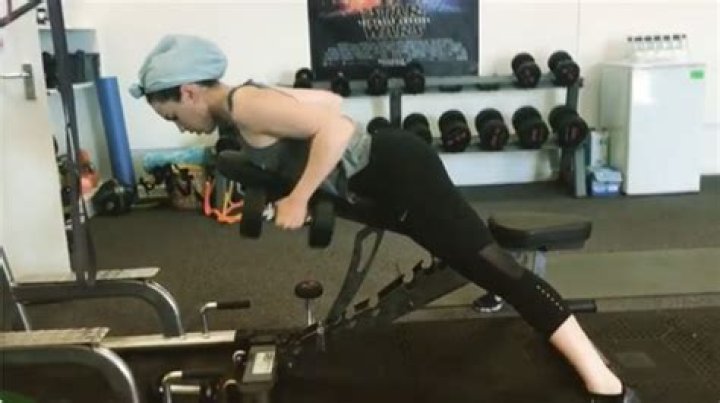 Daisy Ridley Works out With Pillowcase On Her Head To Hide ‘Star Wars’ Hairstyle