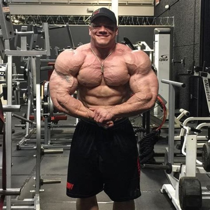 Dallas McCarver Celebrity Profile | Late American Professional Bodybuilder – Hollywood Life