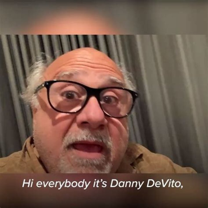 Danny DeVito Urges New Yorkers To ‘Stay Home’ In New Video: Watch – Hollywood Life