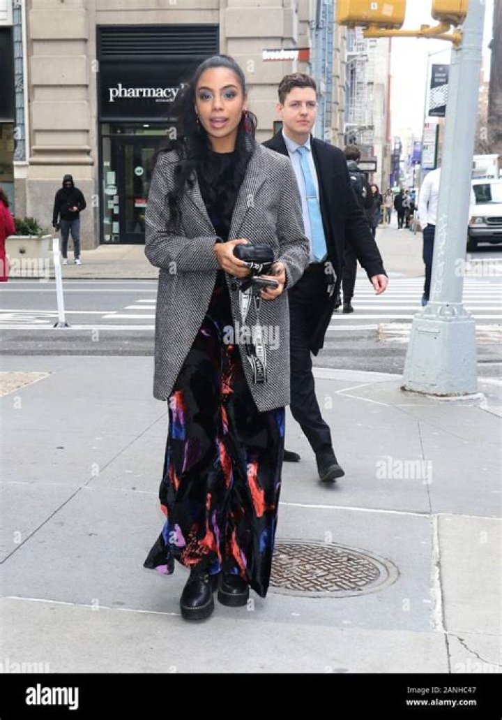 ‘Dare Me’ — Photos