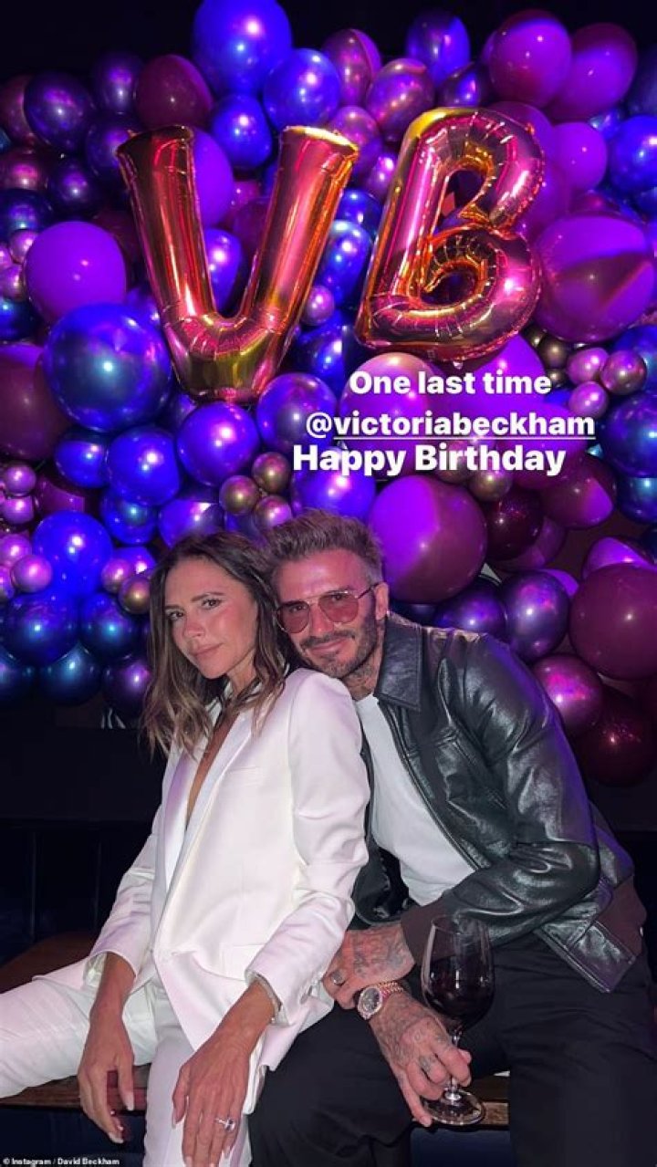 David Beckham Kisses Wife Victoria For Her 48th Birthday 1 Wk After Son Brooklyn’s Wedding