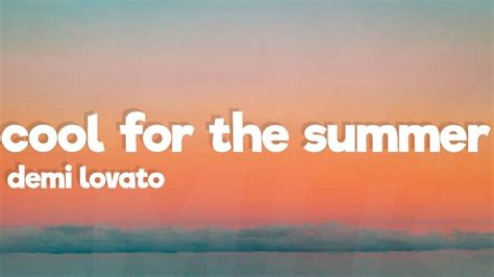 Demi Lovato Bisexual? Singer Reveals Meaning Behind “Cool For Summer” Lyrics – Hollywood Life