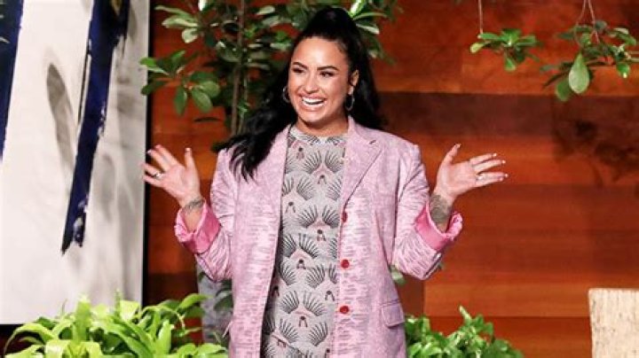 Demi Lovato Reveals She ‘Reached Out For Help’ Before Relapse & Was Told She Was Being ‘Selfish’