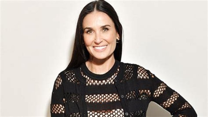 Demi Moore Baffles Fans By Showing Off Her Bizarre Bathroom Decor In New Photos