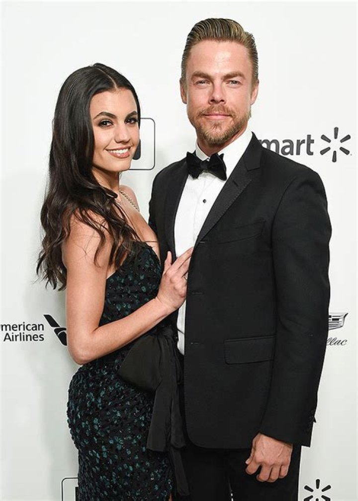 Derek Hough & Hayley Erbert Married In Forest Wedding: Photo – Hollywood Life