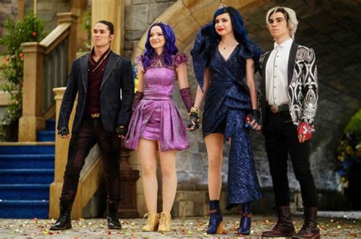 ‘Descendants 2’: The 7 Most Wicked Moments Of The Amazing Sequel
