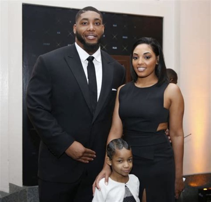 Devon Still Cooks Steak Dinner For Daughter Leah, 9, To Celebrate 5 Years Since She Beat Cancer