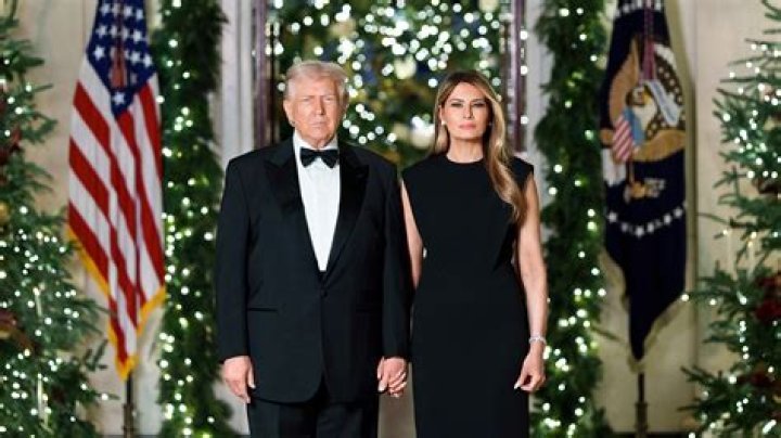 Trumps Accused Of Photoshopping Xmas Card As People Claim They Used Old Pic Of Donald