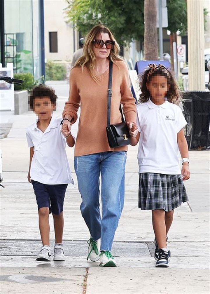 Ellen Pompeo & Her Kids Seen Los Angeles: Photos – Hollywood Life