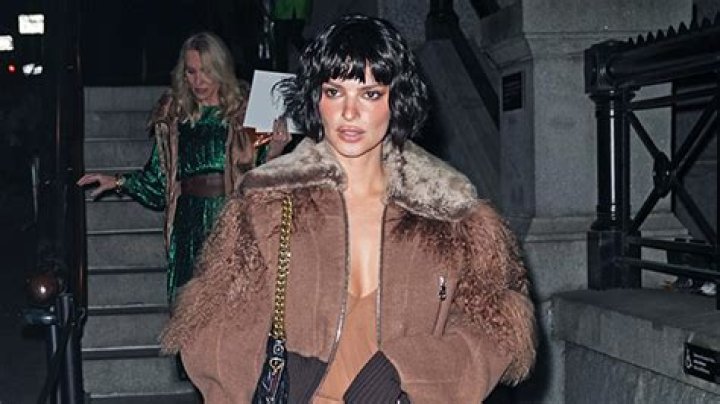 Marc Jacobs NYFW Photos – Hollywood Life