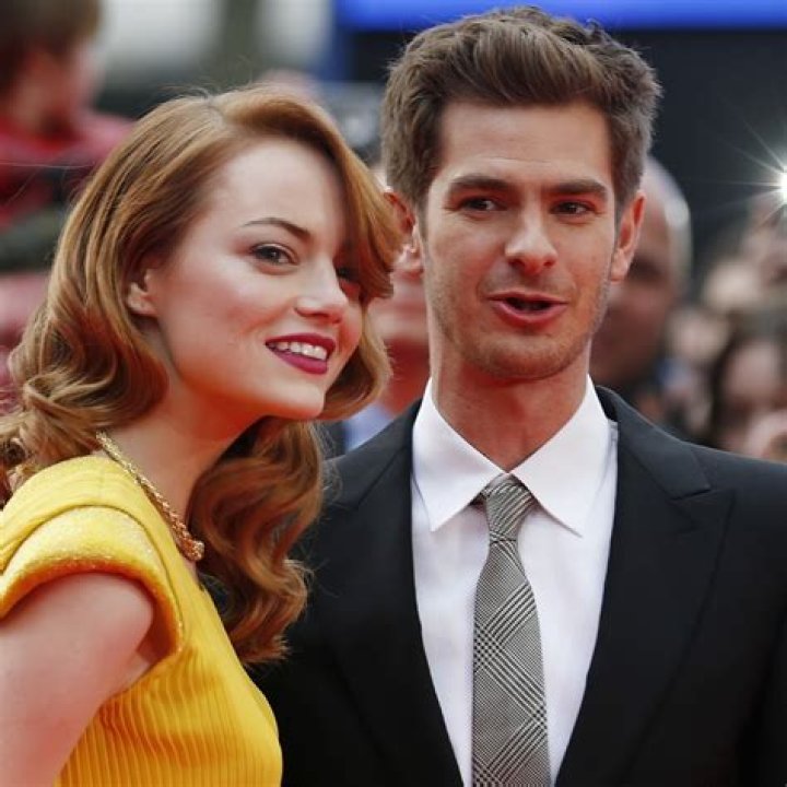 Emma Stone Reportedly Buying London Home Close To Ex Andrew Garfield — Will They Reunite?