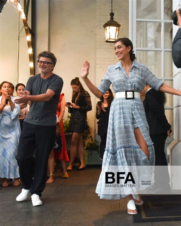 Why I'm 37 — and Don't Care If I Ever Get Married! – Hollywood Life