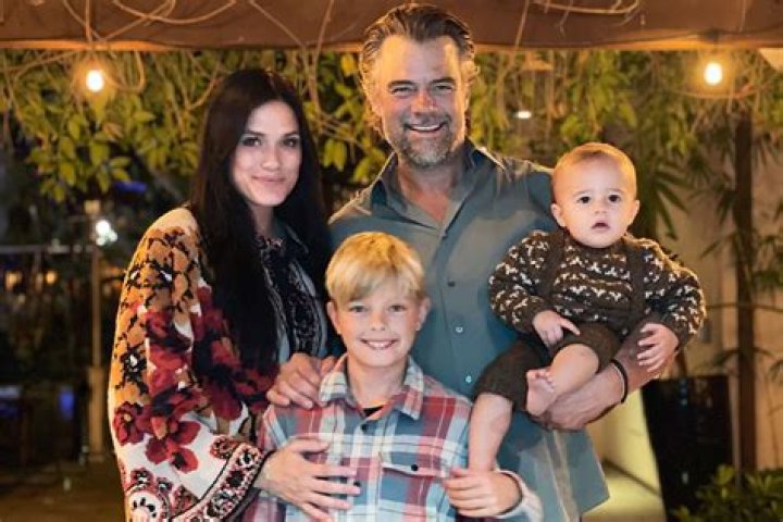 Fergie Makes Rare Outing With Son After Ex Josh Duhamel Marries – Hollywood Life