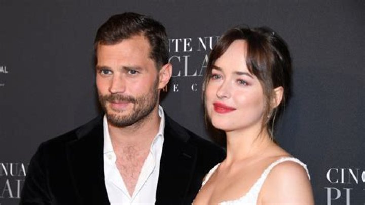 Dakota Johnson Jamie Dornan On Red Carpet – Hollywood Life