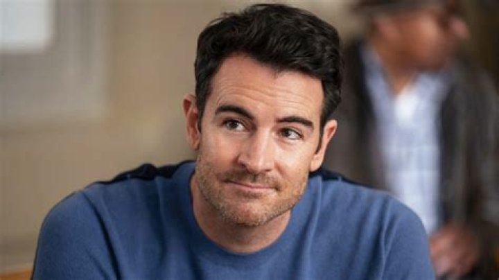 ‘Firefly Lane’ Star On Johnny’s PTSD & Kate’s Cancer (Exclusive) – Hollywood Life