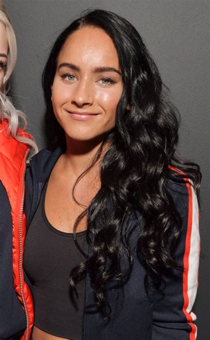 Gabi Butler’s At Home Workout During Quarantine – Exclusive Interview – Hollywood Life