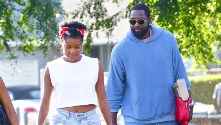 Gabrielle Union Cozies Up To Husband Dwyane Wade In Yellow Short Shorts On Vacation — Pics