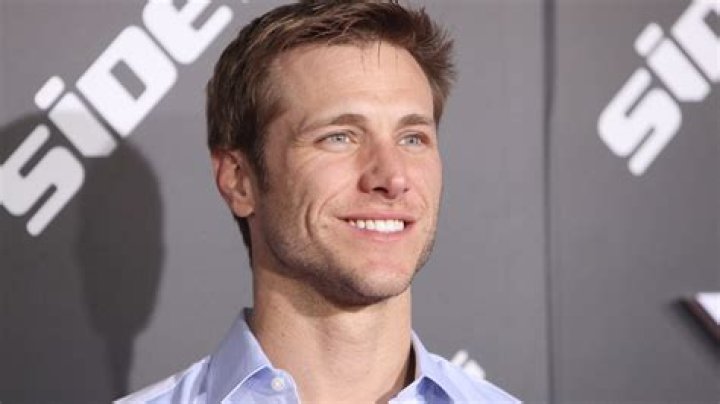 Jake Pavelka On Gia Allemand’s Death — ‘Bachelor’ Star In ‘Complete Shock’ – Hollywood Life