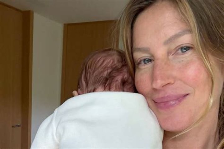 Gisele Seen In 1st Photo Since Report She & Tom Brady Have Both Hired Divorce Lawyers