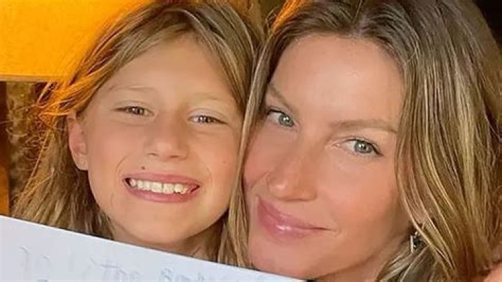Gisele Bundchen & Her Twin Sister Hang Out With Her Daughter In Photos – Hollywood Life