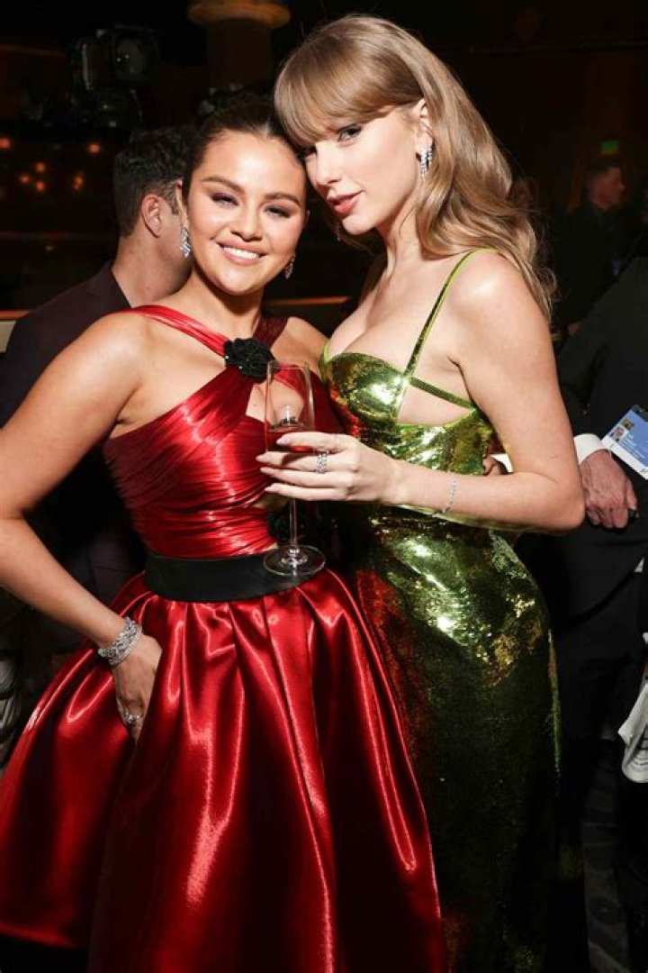 [PICS] Golden Globes Beauty At After Party — Selena Gomez, Taylor Swift & More – Hollywood Life