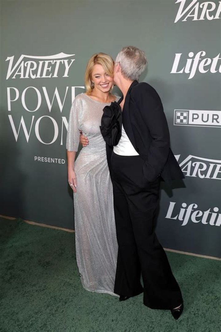 Grace VanderWaal Proves She Really Is The ‘Next Taylor Swift’ With Empowering Message