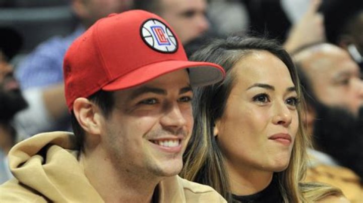 Grant Gustin: ‘The Flash’ & ‘Glee’ Star Marries LA Thoma In Beautiful 20s Themed Ceremony