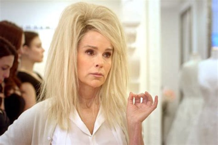 Photos Of The Christian Diet Founder – Hollywood Life