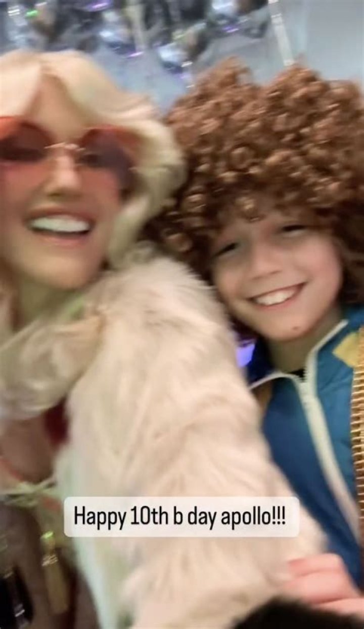 Gwen Stefani’s Son Apollo Celebrates 8th Birthday With A Song